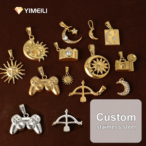 YIMEIL&Classic Pendentif en acier inoxydable plaqué or 24 carats/argent, zircon, caméra, console <span class=keywords><strong>de</strong></span> jeu, Cupidon, lune, accessoires <span class=keywords><strong>de</strong></span> bijoux DIY - Product Image 1