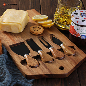 Juego de 4 Cuchillos para Queso de Madera de Acacia, Mini, con Tabla de Charcutería de Acero Inoxidable y Herramientas para Queso, Disponible en Stock - Product Image 6