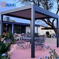 Pergola en aluminium avec revêtement en poudre, système de toit à lamelles motorisé moderne, imperméable, couverture de patio extérieur, villa, jardin, hôtel, complexe hôtelier