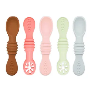 Best Selling Food Grade Silicone Newborn Spoon Eco Friendly Non Toxic Silicone Spoon Set For Baby