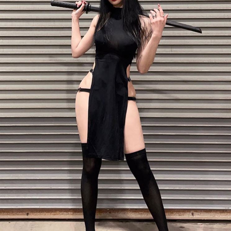Sexy Asian in Tight Dress - High Quality Lingerie Set