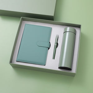 Luxuriöses Anpassbares A5 Notizbuch-Geschenkset mit Stift Thermobecher USB für Automobil-Versicherungs-Business Werbeaktion Großhandel PU-Leder - Product Image 2