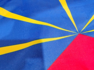 Reunion <strong>Island</strong> Digital Printing Durable Polyester Outdoor 3*5ft <strong>Flag</strong> for Alumni Relations/Class Reunions National - Product Image 4