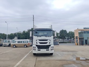 Camion frigorifique 4x2 à prix d'usine, fourgonnette congélateur avec groupe frigorifique Carrier, véhicule de logistique de la chaîne du froid - Product Image 3