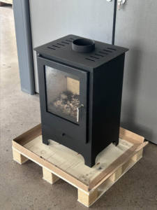 R0603A 5.5KW 84% Poêle à <span class=keywords><strong>bois</strong></span> intérieur écologique à haute efficacité pour le <span class=keywords><strong>chauffage</strong></span> avec alimentation <span class=keywords><strong>en</strong></span> air secondaire - Product Image 5