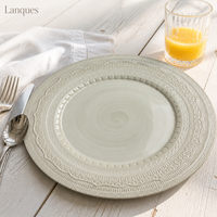 Assiette de présentation ronde en céramique gaufrée crème, style vintage, pour décoration de table de mariage