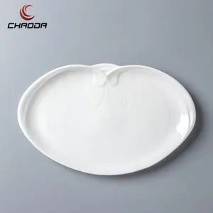 Chaoda Creative Design Butterfly Shape Porcelain Plates Peach Shaped Catering Wedding Plates Restaurant Heart Pink Ceramic Dish