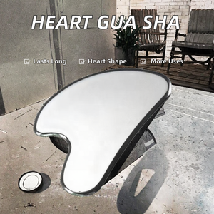 Individuelles Logo Herzförmiges Edelstahl-<span class=keywords><strong>Gua</strong></span>-<span class=keywords><strong>Sha</strong></span>-Brett Gesichts-Schabewerkzeug Huiying GS057 für Gewerbliche & Heimanwendung - Product Image 3