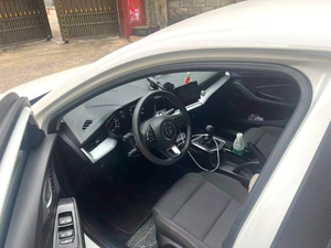 <span class=keywords><strong>Auto</strong></span> Usata 2024 MG5 1.5T 180 DVVT Edizione Stile Giovane Trasmissione Manuale <span class=keywords><strong>Auto</strong></span> a Benzina Veicoli Usati - Product Image 4