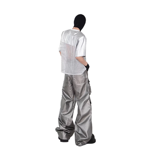 Pantalones Cargo Holgados con Acabado Mate para Hombre, Personalizados al por Mayor, con Bolsillos <span class=keywords><strong>de</strong></span> Parche y Conjunto <span class=keywords><strong>de</strong></span> Camiseta <span class=keywords><strong>de</strong></span> Malla y Cuero PU - Product Image 3
