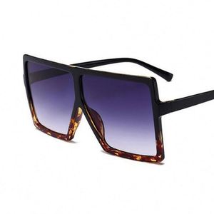 Gafas de Sol Cuadradas Extra Grandes de Moda Retro para Hombre y Mujer, con Logotipo Personalizado, Protección UV400, Montura Grande, Parte Superior Plana - Product Image 4