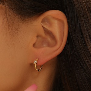 INS-style Trendy Women's Copper Inlaid Zircon <b>Hoop</b> <b>Earrings</b> Simple <b>Cross</b>-Shaped Design Fashionable Personality Accessory Gift - Product Image 1