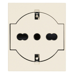 <b>Universal</b> 2P+T P40 <b>Socket</b> With Hemp Wire 5.2x4.3x5.6 Cm For Electrical Connections - Product Image 1