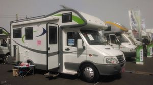 Venta caliente perfil de aluminio RV caravana camión remolque puerta de entrada con ventana de puerta de vidrio templado - Product Image 6