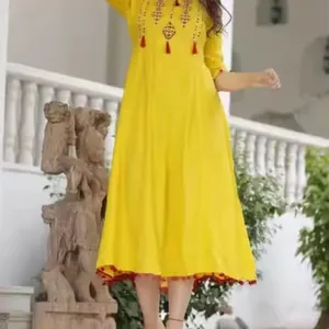 批发优雅的民族礼服刺绣女士黄色短袖礼服服装度假派对装印度卖家