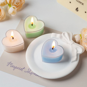 Bougies Colorées en Forme de Cœur Faites à la Main Bougies Chauffe-Plat Parfumées Mini Cire Parfumée pour Ambiance - Product Image 3