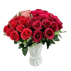 Rosa Artificiale in Seta Stile Classico, 12 Piccole Rose per Matrimonio, San Valentino, Festa della Mamma, Decorazione Murale Floreale Fatta a Mano - Product Image 2