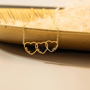 <span class=keywords><strong>Collana</strong></span> <span class=keywords><strong>con</strong></span> Ciondolo Personalizzato in Acciaio Inossidabile Placcato Oro, <span class=keywords><strong>con</strong></span> Nome Inciso, Lettera, Cuore, Pietra Portafortuna e Simbolo <span class=keywords><strong>Infinito</strong></span>, per Fidanzamento - Product Image 5