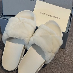 Zapatos de Mujer de Diseño de Lujo, Sandalias Planas Cálidas de Invierno, Pantuflas Abiertas con Bordado, Pantuflas de Piel Sintética a la Moda - Product Image 3