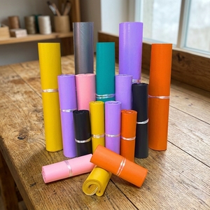 Luxury Custom PE Mailer Bag with Handle Self-Sealing Waterproof Mailing Shipping Post Courier Bags for Clothing Brand - Product Image 1