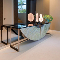 Table console moderne avec base en pierre semi-circulaire et plateau laqué pour hall d'entrée, couloir, appartement, villa, hôtel
