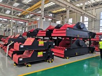 HONGXING Fabrik Henan Kleinserien-PLC-Kern-Elektrovibrationsförderer 1000kg 700-1300t/h Erz 1 Jahr Garantie Vielseitig einsetzbar
