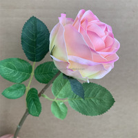 B-1358 Super Star Flowers Rangkaian Bunga Buatan Tangan Modern dengan Sentuhan Asli Mawar Pink Kuning dalam Vas untuk Wisuda Hari Ibu