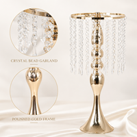 Décorations et accessoires pour fêtes de mariage : centres de table romantiques vintage en métal et acrylique doré pour aménagement de lieux et tables