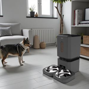 Comedero inteligente para mascotas con microchip y alimentación por voz, video e interacción en tiempo real para perros pequeños de todas las edades - compatible con control remoto - Product Image 1