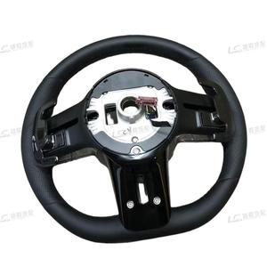 Volant sport en cuir noir de luxe et fibre de carbone pour Mercedes-Benz <span class=keywords><strong>GLE</strong></span> GLC X253 C253 CLA W117 - Motion Design - Product Image 5