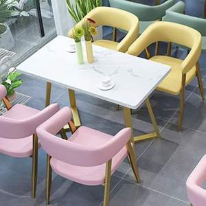 طقم غرفة طعام ذهبية بسيطة عصرية فاخرة مع بهو من من من من من من أجل المنزل أو بار الفندق - Product Image 1