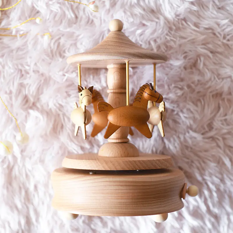 Popular romance customer wooden carousel music box for girlfriend gifts