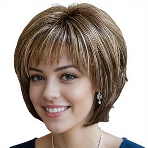 Perruque <span class=keywords><strong>courte</strong></span> brune TISHINING pour femmes blanches, coupe pixie avec frange, mèches blondes, aspect naturel et lisse - Product Image 1
