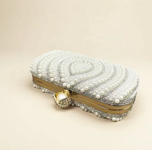 Factory Direct Creative Women's Bag Faux Pearl Fashion <b>Wedding</b> Bag Retro White Cheongsam <b>Clutch</b> Bag - Product Image 6