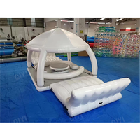 Barre de loisirs aquatique gonflable de nouveau Style avec parasol canapé gonflable blanc plate-forme flottante yacht de mer utilisation de fête en plein air