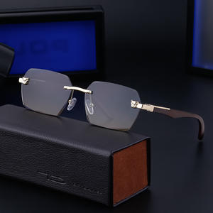 Gafas de sol sin montura Ted Davies para hombre, lentes de PC, protección UV400 Clase 2, estilo Instagram, con caja - Product Image 1