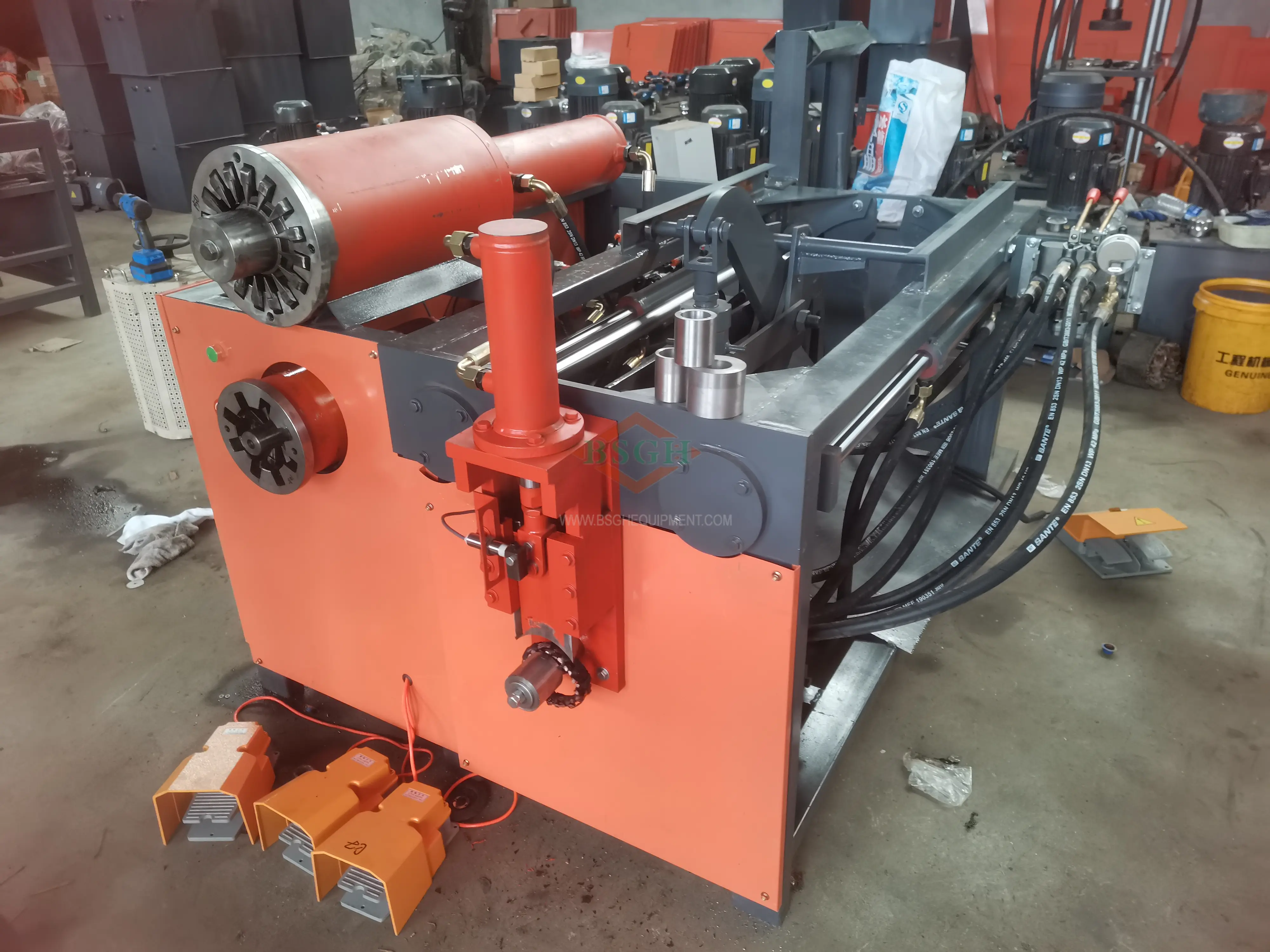 Best Seller Used Car Motor Dismantling Engine Cutting Recycling Machine Made In China