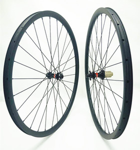 SoarRocs 30mm Largeur 25mm Profondeur XC carbone 29er roues <span class=keywords><strong>Tubeless</strong></span> <span class=keywords><strong>vtt</strong></span> roues moyeu D411SB/ D791SB <span class=keywords><strong>vtt</strong></span> paire de roues - Product Image 2