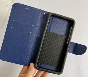 Funda Tipo Cartera de Piel Sintética OEM para Todos los Teléfonos Celulares de <span class=keywords><strong>4.5</strong></span> a 7 Pulgadas, con Ranuras para Tarjetas de Crédito, Función de Soporte, Universal - Product Image 3