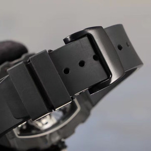 Montre mécanique de style moderne, bracelet en caoutchouc noir classique, tourbillon, étanche 50 BAR, montre sport pour homme 5301. - Product Image 5