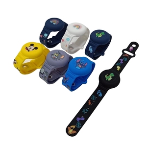 Correa de Reloj con Estampado Personalizado para <span class=keywords><strong>Apple</strong></span> <span class=keywords><strong>AirTag</strong></span>, Funda de Silicona para <span class=keywords><strong>AirTag</strong></span>, Brazalete - Product Image 1