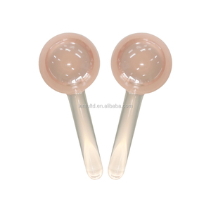 Vente en gros de produits de beauté soins personnels de beauté massage du visage outils glace globes massage du visage pour les soins de la peau avec des paillettes - Product Image 6