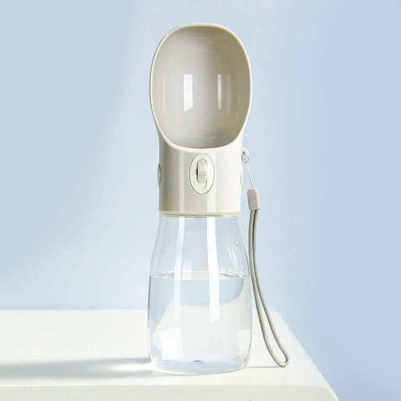 สีเทาอ่อน