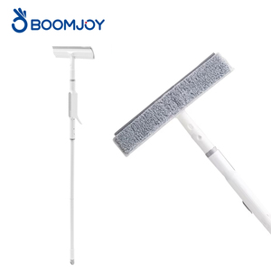 BOOMJOY Nettoyeur de vitres télescopique en aluminium <span class=keywords><strong>avec</strong></span> pulvérisateur et tampon microfibre 3-en-1 pour maison et bureau - Product Image 1