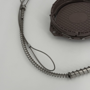 Customizable Length Steel Wire <strong>Snare</strong> <strong>Trap</strong> with Manhole-Style Trigger Base - Product Image 4