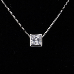 Collana da Donna alla Moda in <span class=keywords><strong>Argento</strong></span> Sterling <span class=keywords><strong>925</strong></span> Placcato Oro Bianco con Gemma - Product Image 2