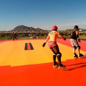 Fabricante directo, gran calidad, 100% PP, profesional, patinaje sobre ruedas, plástico resistente a los rayos UV, pista de patinaje al aire libre