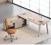 Nouvelle conception de table de bureau moderne personnalisée en chêne pour superviseur ou directeur avec prises standard US, EU, UK, AU