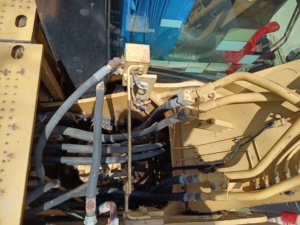 Usado para Excavadora hidráulica sobre orugas 315D modelos 312D2/313D2GC/315C/320BL/320C/320D engranaje y bomba gran oferta Stock - Product Image 3