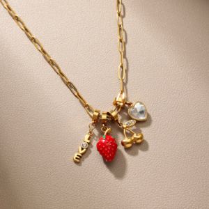 Taze Papatya Şirin Kişiselleştirilmiş Özel Kolye Altın Kaplama Çilek Kiraz Kalp Kolye Ucu Zirkon Charm Kolye Kadınlar İçin - Product Image 4